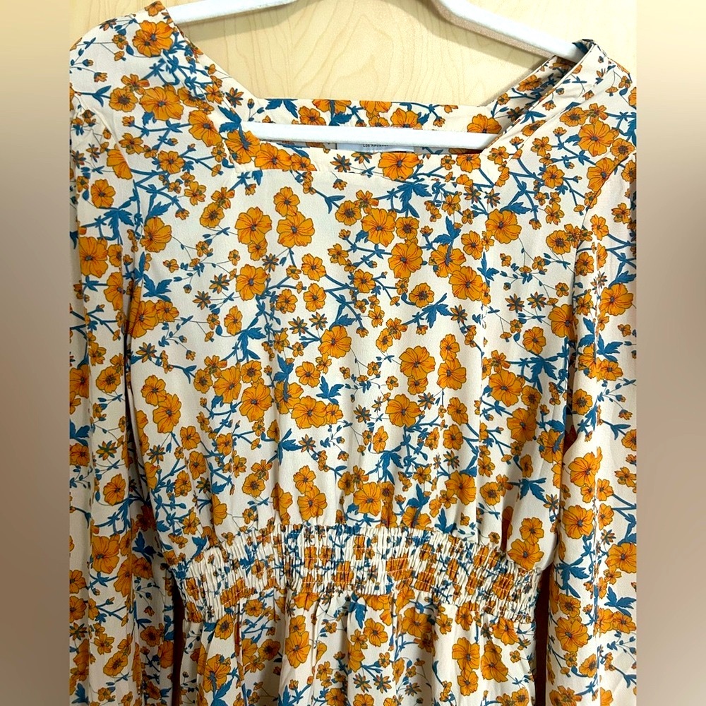 Like It Like That Floral Flared Hem Long Sleeve Top Women's Medium - Picture 12 of 14